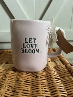 NWT Rae Dunn Let Love Bloom Pink Ceramic Mug